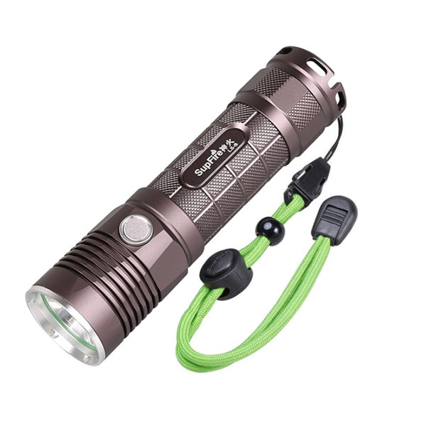 SUPERFIRE/神火 LED强光手电筒 神火L5-S 电筒内电池型号是26650 1个