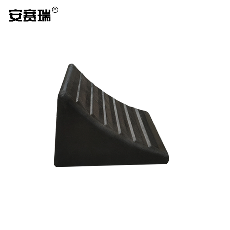 SAFEWARE/安赛瑞 黑色橡胶止退器 310925 170×150×110mm 无铁环 适用小型汽车 1个