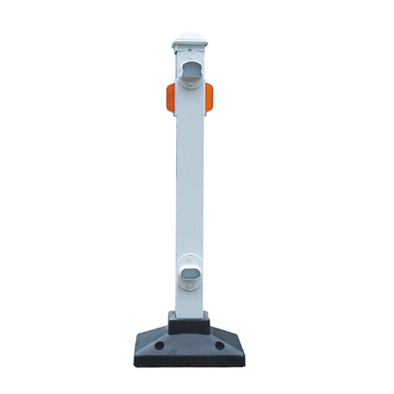 DH/鼎红 镀锌钢管市政护栏立柱 高700mm 白色 1根