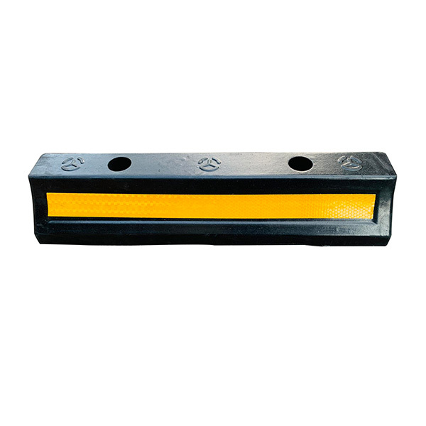 ZKH/震坤行 橡胶挡车器 WS-05 500×150×90mm 黑黄色 重约3.2kg 1条