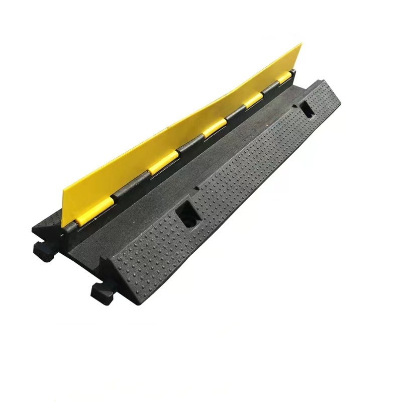 FJ/枫憬 橡塑盖板线槽减速带 XSC-X1 小一线槽 材质 黄黑色 1000×220mm 高32mm 槽宽70mm 槽高20mm 1个