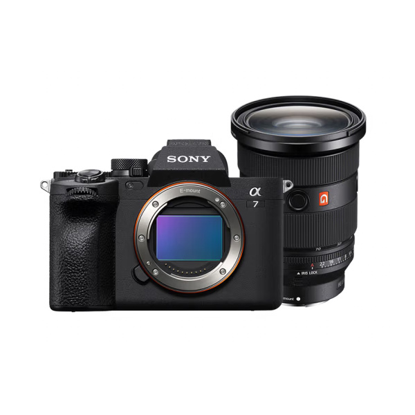 SONY/索尼 相机套装 A7M4 含FE 24-70mm F2.8 GM二代镜头×1+索尼NP-FZ100电池×2+索尼E128G SD卡×1+相机包×1+座充×1+UV镜×1+读卡器×1+清洁套装×1+云腾VT-888三脚架×1 1套