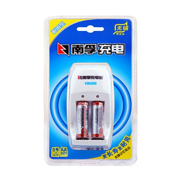 NANFU/南孚 充电电池 镍氢耐用型1600mAh 附充电器 5号 2粒 1包